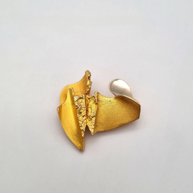 Lapponia Brosche 'Lotus' mattiert