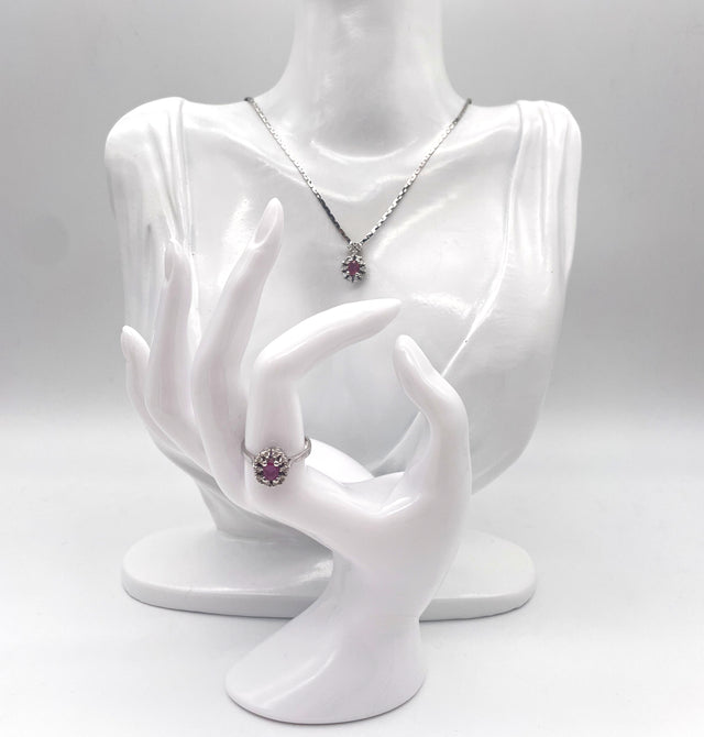 Exklusives Weißgold-Set mit Brillanten und Rubinen