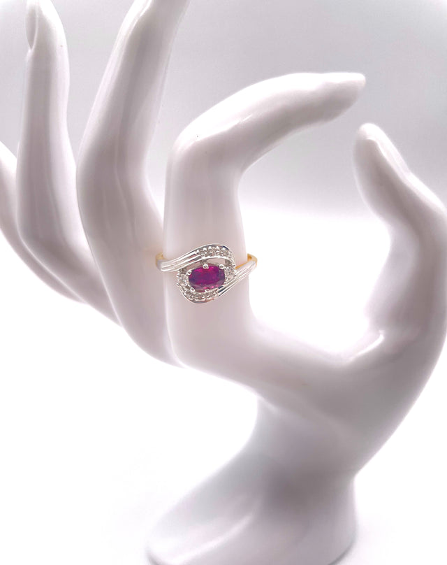 Bicolor Ring mit Rubin