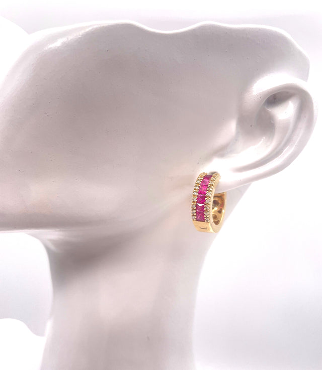 Edle Creolen mit Rubin & Brillanten