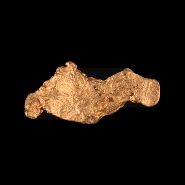 Goldnugget aus Leonora, Westaustralien, 0,47 g, Unikat Nr. 26-0126, freigestellt vor schwarzem Grund
