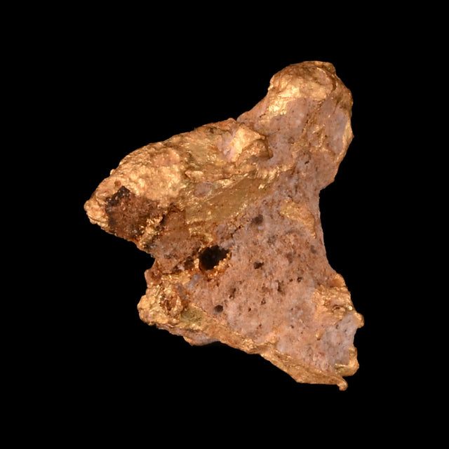Goldnugget aus Leonora, Westaustralien, 0,58 g, Unikat Nr. 26-0324, freigestellt vor schwarzem Grund
