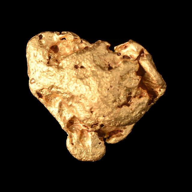 Goldnugget aus Leonora, Westaustralien, 0,64 g, Unikat Nr. 26-0069, freigestellt vor schwarzem Grund
