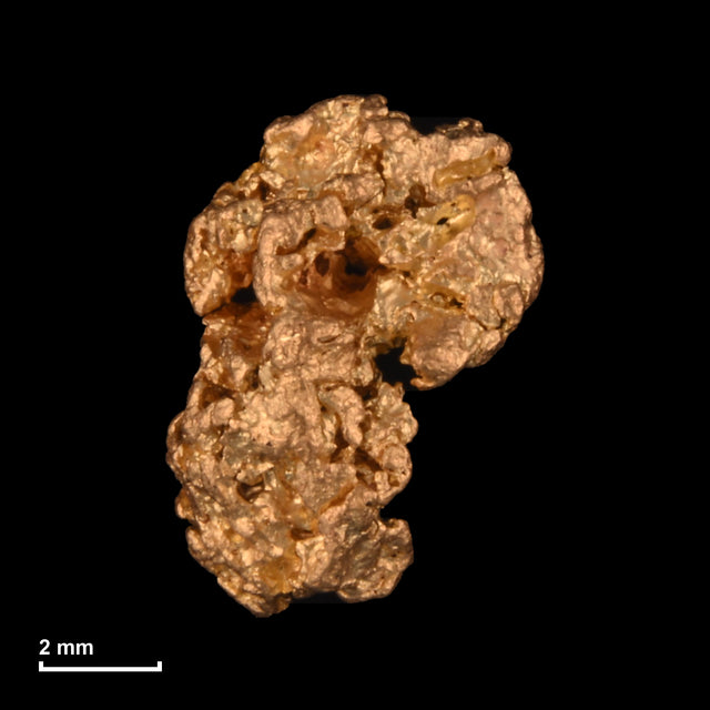 Goldnugget Nr. 26-0141 mit Maßstab: 8,5 × 6,2 mm bei 0,71 g