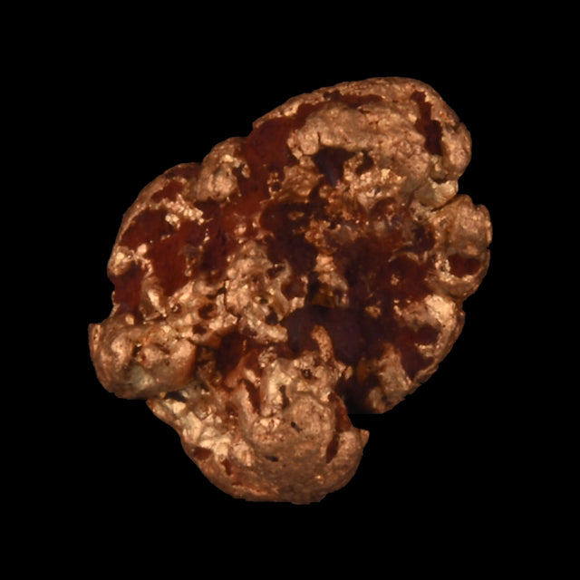 Goldnugget aus Leonora, Westaustralien, 0,84 g, Unikat Nr. 26-0146, freigestellt vor schwarzem Grund