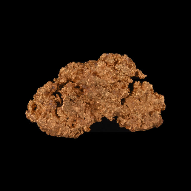 Goldnugget aus Leonora, Westaustralien, 0,88 g, Unikat Nr. 26-0211, freigestellt vor schwarzem Grund