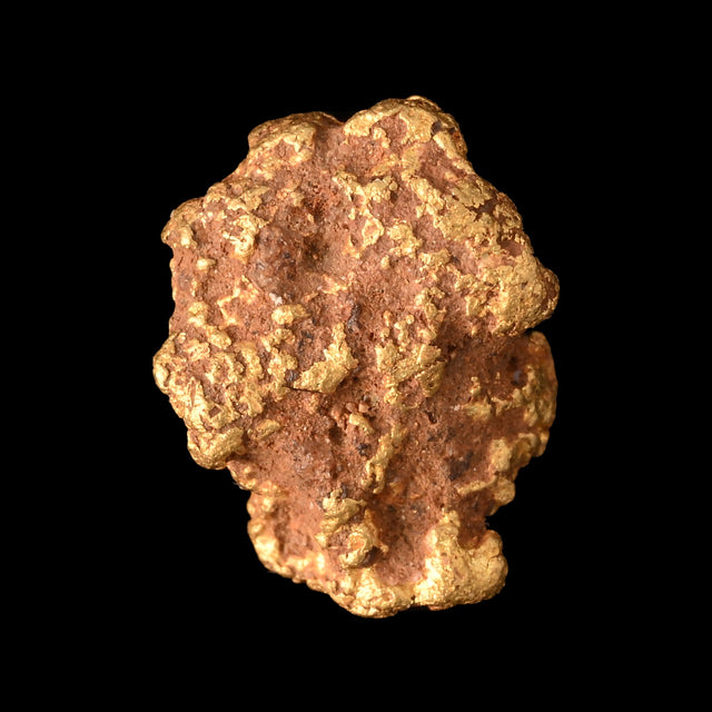 Goldnugget aus Leonora, Westaustralien, 0,91 g, Unikat Nr. 26-0338, freigestellt vor schwarzem Grund