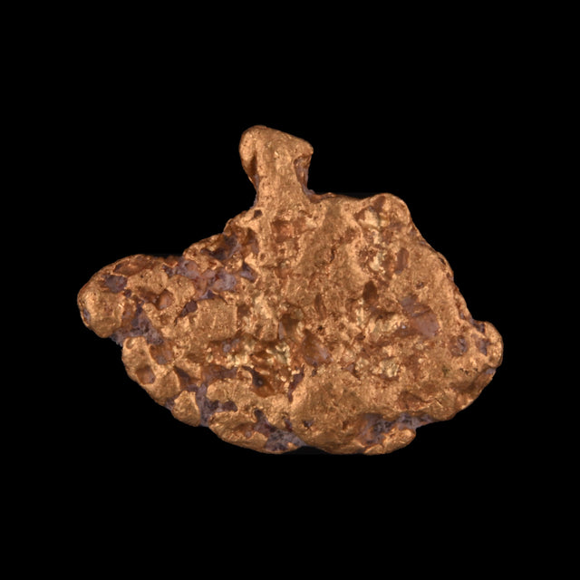 Goldnugget aus Leonora, Westaustralien, 0,94 g, Unikat Nr. 26-0207, freigestellt vor schwarzem Grund