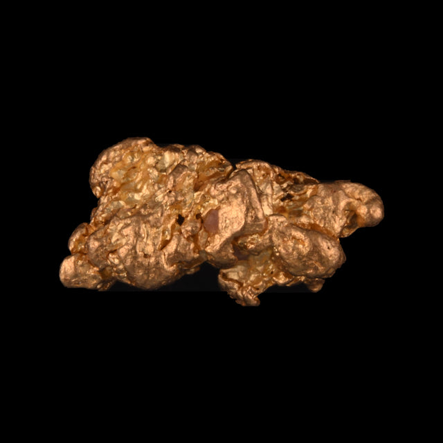 Goldnugget aus Leonora, Westaustralien, 1,18 g, Unikat Nr. 26-0241, freigestellt vor schwarzem Grund