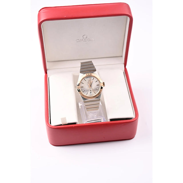Omega Constellation Co-Axial Day-Date 38 mm Edelstahl/Rotgold im originalen roten Omega-Etui, Full-Set-Lieferumfang