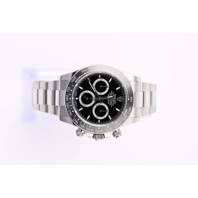 Rolex Daytona 126500LN in Dreiviertelansicht mit Oystersteel-Gehäuse und -Armband