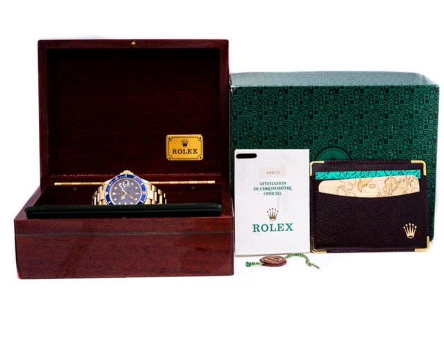 Rolex Submariner Date 16618 Full Set