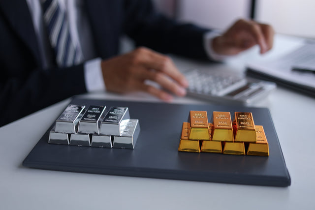 Gold vs. Silber: Was lohnt sich mehr als Investment?