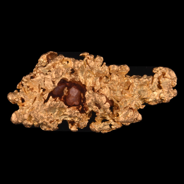Goldnugget Nr. 26-0120 in der Nahaufnahme: Oberfläche und Struktur