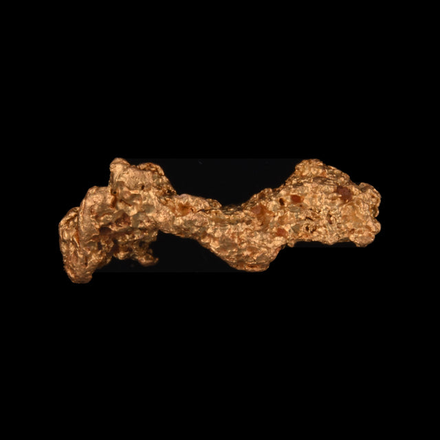 Goldnugget aus Leonora, Westaustralien, 0,79 g, Unikat Nr. 26-0217, freigestellt vor schwarzem Grund