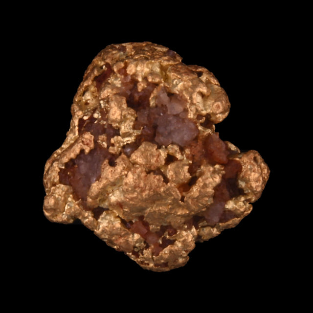 Goldnugget aus Leonora, Westaustralien, 0,87 g, Unikat Nr. 26-0208, freigestellt vor schwarzem Grund