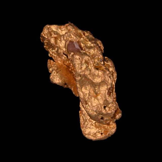 Goldnugget aus Leonora, Westaustralien, 0,97 g, Unikat Nr. 26-0216, freigestellt vor schwarzem Grund