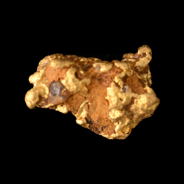 Goldnugget aus Leonora, Westaustralien, 1,57 g, Unikat Nr. 26-0339, freigestellt vor schwarzem Grund